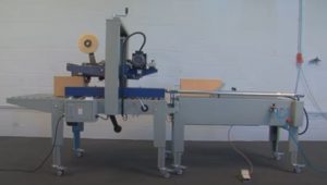 FLEX Box Kartonaufrichter + Flex Tape Kartonverschliesser
